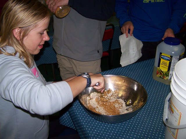 preparing peanut butter bait 