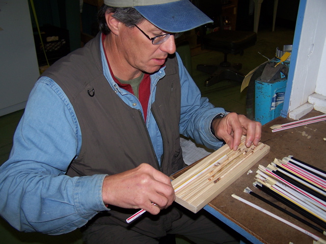 placing cores in mounting trays